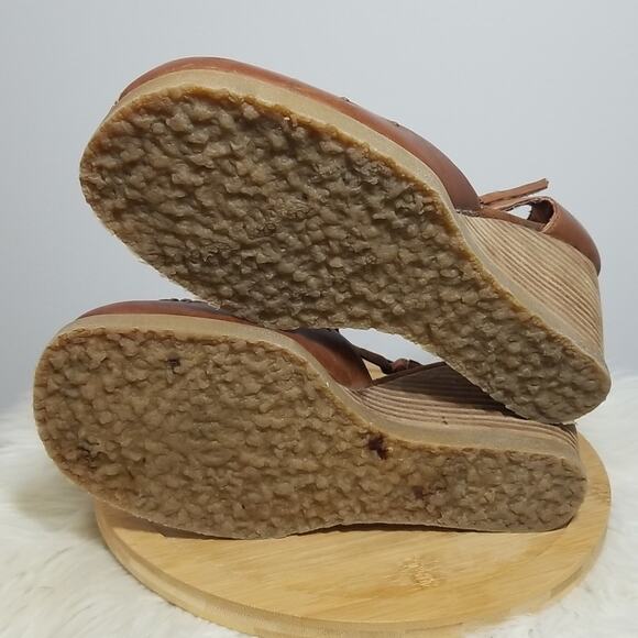 Rare! Vintage Y2K Paris Blues Brown Ankle Strap Leather Heels - Picture 5 of 8